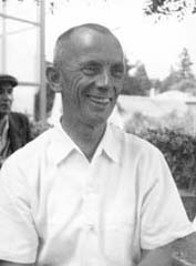 Armand age